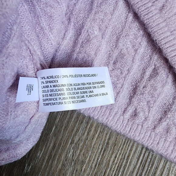 NWT SET HIGH-RISE MIDI SWEATER SKIRT AND TOP SWEATER - Picture 8 of 15